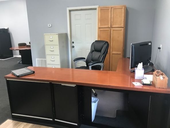 Office For Sale: 4055 S Evergreen Dr, Newaygo, MI 49337